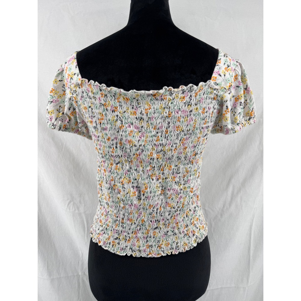 Mudd Womens XL White Floral Smocked Top Short Sleeve Faux Button Square Neck - Picture 2 of 7